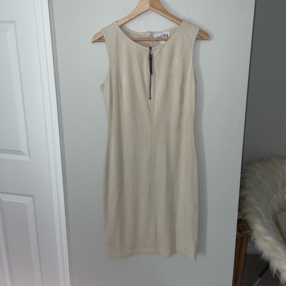 Joseph Ribkoff fabulous dress! The material is so suede!